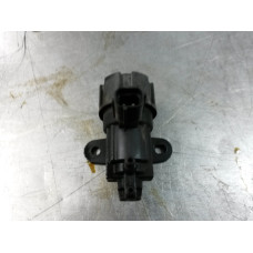 90K034 Vacuum Switch For 00-01 Ford Expedition  5.4